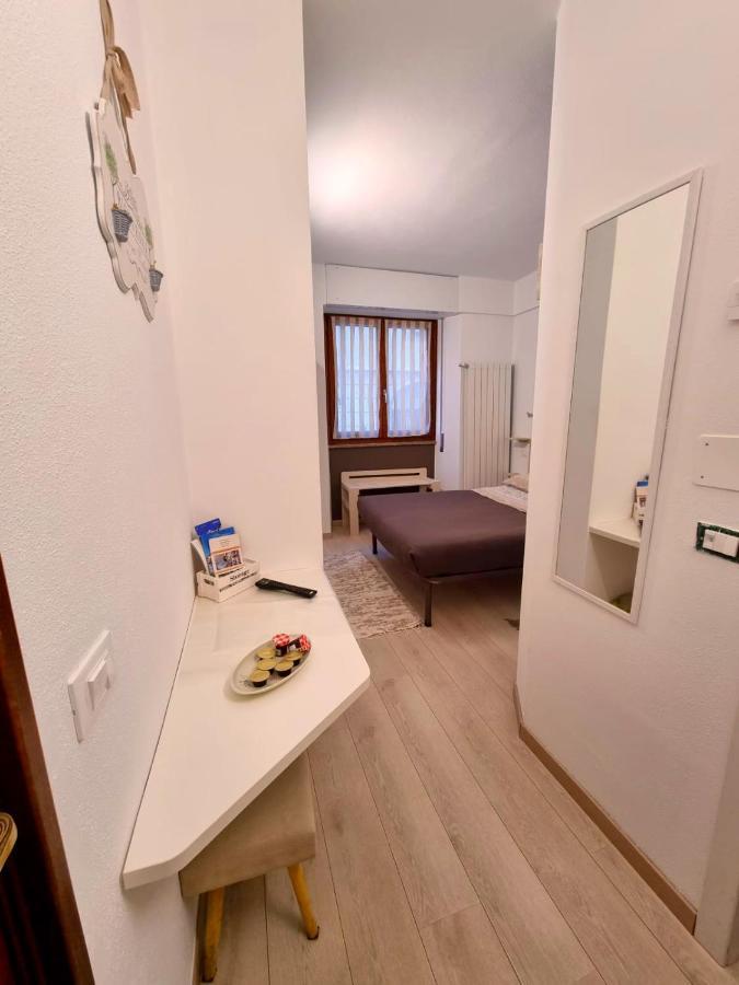 Loft & Espace Maison 1706 Lago Orta Borgomanero Esterno foto