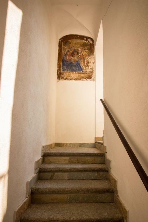 Loft & Espace Maison 1706 Lago Orta Borgomanero Esterno foto