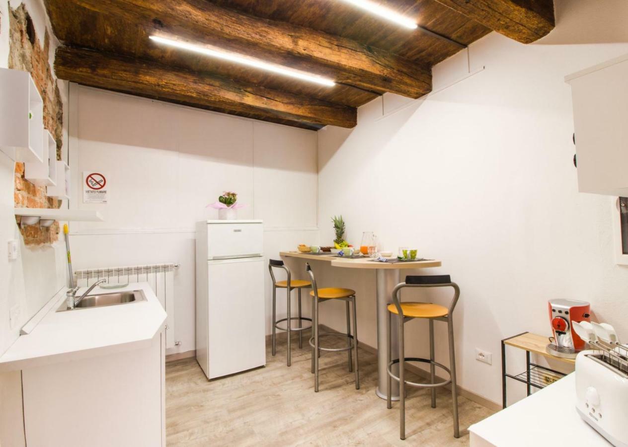 Loft & Espace Maison 1706 Lago Orta Borgomanero Esterno foto