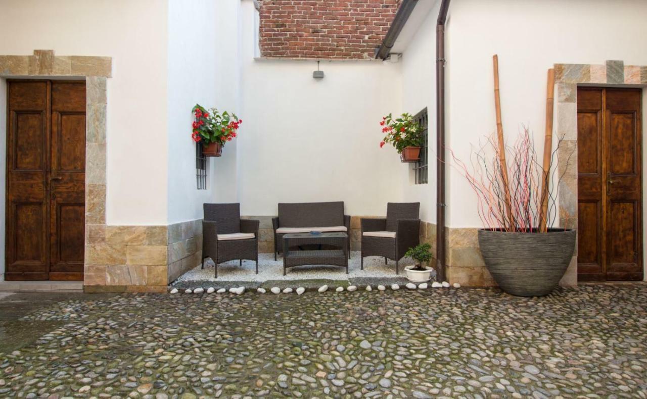 Loft & Espace Maison 1706 Lago Orta Borgomanero Esterno foto